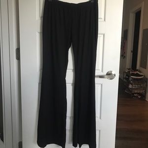 Stretchy Black Flair Legging Pants